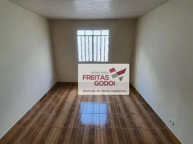 Imagem 2: Casa com 2 Dormitórios para Alugar, 76 M² por R$ 1.282,48/Mês - Xaxim - Curitiba/Pr