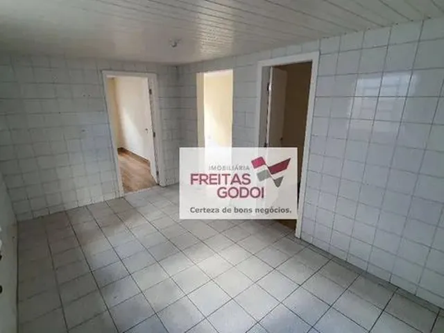Imagem 14: Casa com 2 Dormitórios para Alugar, 76 M² por R$ 1.282,48/Mês - Xaxim - Curitiba/Pr