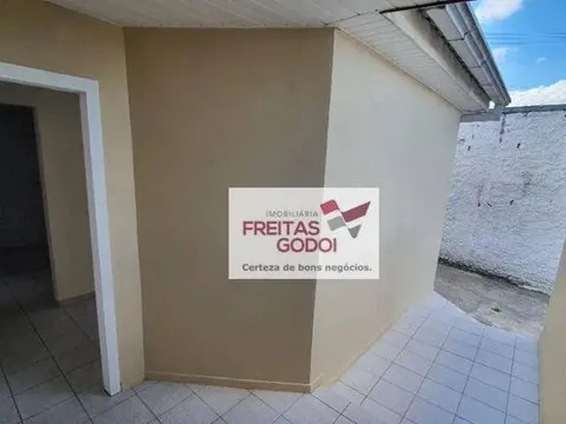 Imagem 6: Casa com 2 Dormitórios para Alugar, 76 M² por R$ 1.282,48/Mês - Xaxim - Curitiba/Pr