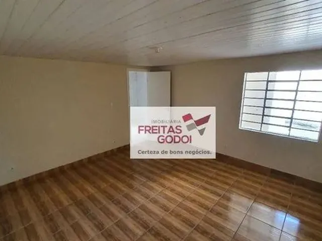 Imagem 5: Casa com 2 Dormitórios para Alugar, 76 M² por R$ 1.282,48/Mês - Xaxim - Curitiba/Pr