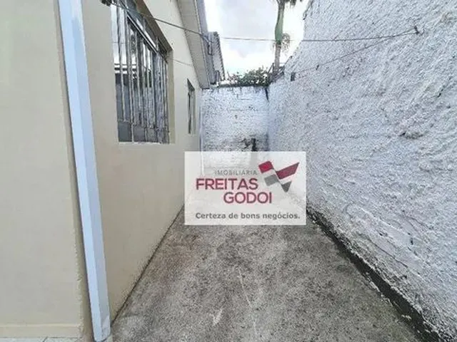Imagem 11: Casa com 2 Dormitórios para Alugar, 76 M² por R$ 1.282,48/Mês - Xaxim - Curitiba/Pr