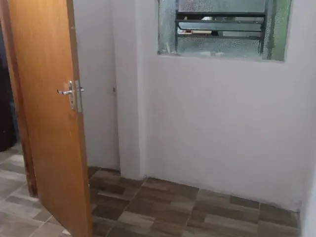 Imagem 4: Alugo Quarto Quarto com aluguel por R$500 /mês