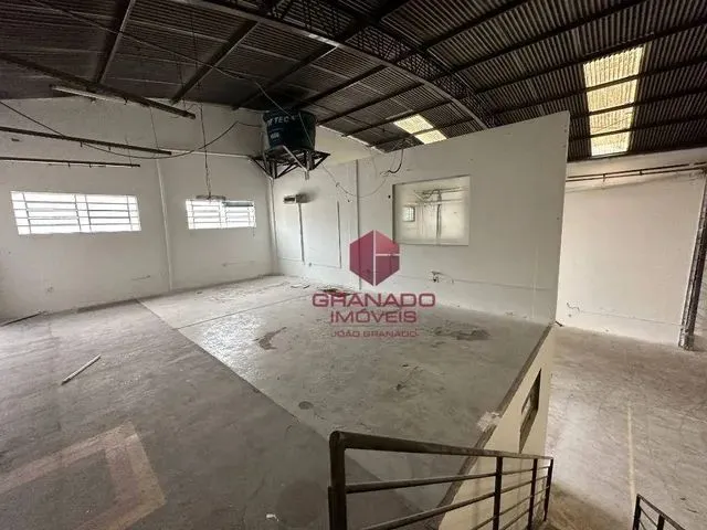 Imagem: Amplo! Barracão para Alugar, 570 M² por