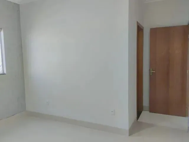 Imagem 3: Casa para Venda Possui 233 Metros Quadrados com 3 Quartos em Centro - Novais - Sp