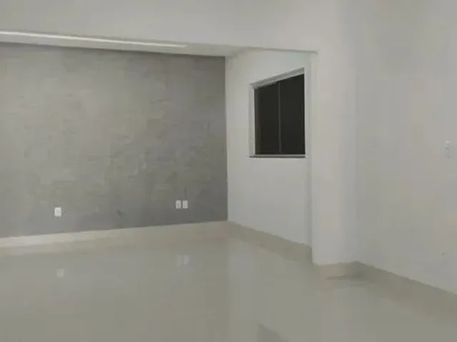 Imagem 5: Casa para Venda Possui 233 Metros Quadrados com 3 Quartos em Centro - Novais - Sp