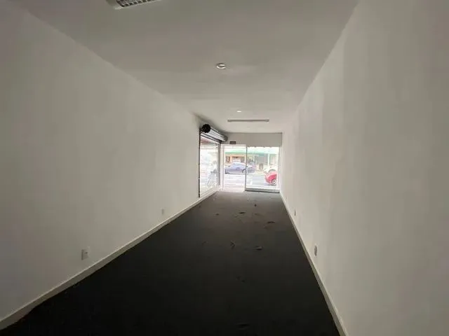 Imagem 3: Sala Comercial no Centro com 0 Quartos para Locação, 35 M²