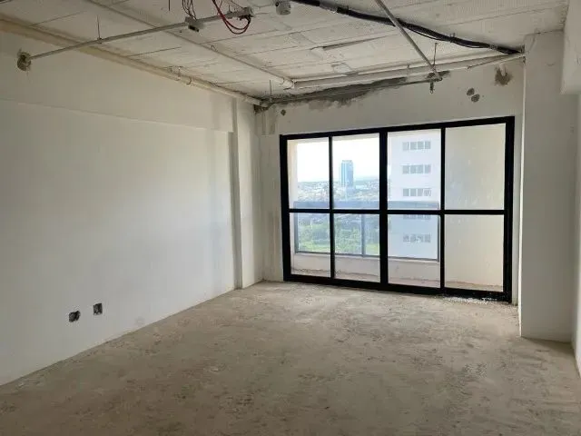 Imagem 3: Sala Comercial Ed. Cosmopolitan Offices na Teotonio Segurado Próximo a Praça Dos