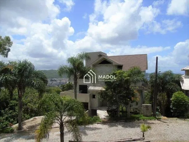 Imagem 3: Casa com 4 Dormitórios À Venda, 480 M² por R$ 5.100.000,00 - Centro - Bombinhas/Sc