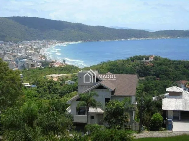 Imagem 2: Casa com 4 Dormitórios À Venda, 480 M² por R$ 5.100.000,00 - Centro - Bombinhas/Sc