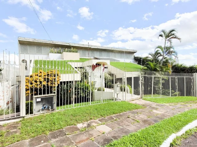 Imagem: Casa com 3 Dormitorio(S) Localizado(A) no