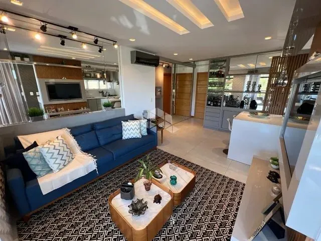 Imagem 1: Apartamento 3 Quartos - Agronômica com Ótima Localização, em Rua Tranquila