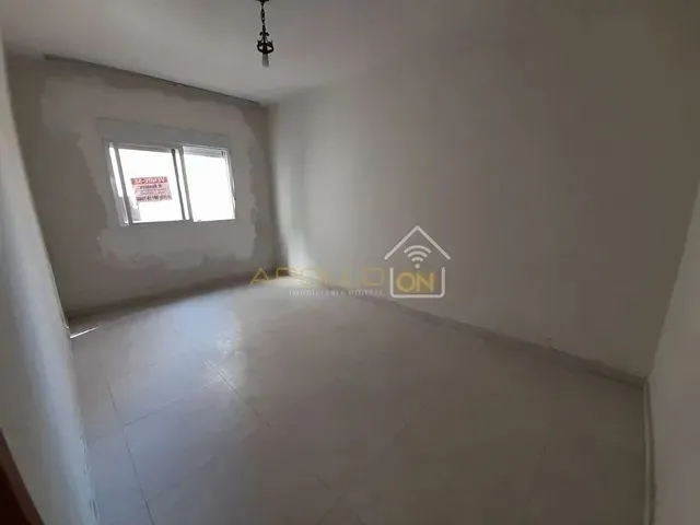 Imagem: Apartamento com 2 Quartos na Quadra da Praia