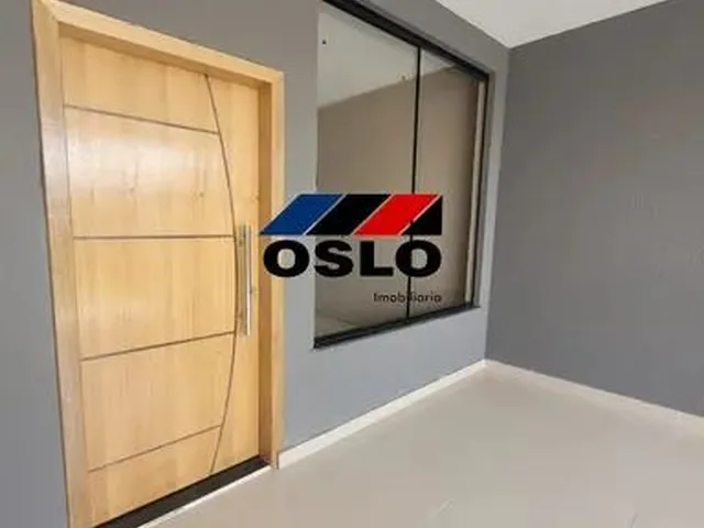 Imagem: A casa possui 2 Dormitórios, 1 Suíte, 2 Banheiros, 2