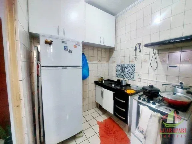 Imagem: Apartamento de 1º Andar com 2 Quartos À