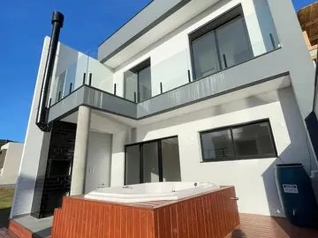 Imagem: S-Casa Alto Padrão, 03 Suítes e Jacuzzi