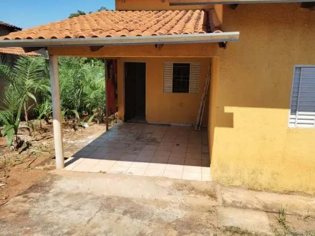 Imagem 8: Casa 02 com Quartos Sozinha no Lote em Trindade. Escriturada!