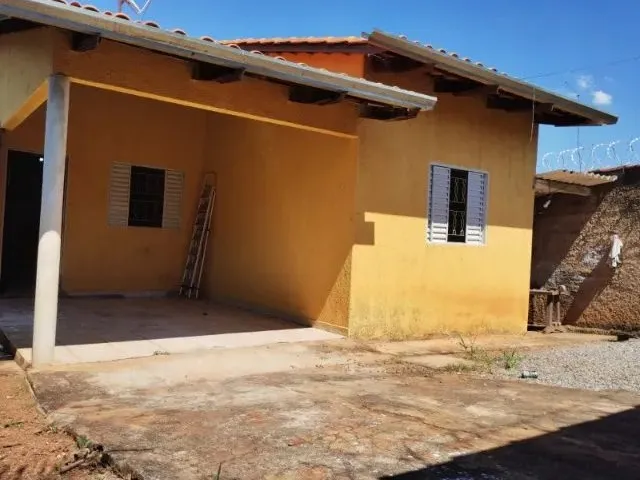 Imagem 10: Casa 02 com Quartos Sozinha no Lote em Trindade. Escriturada!