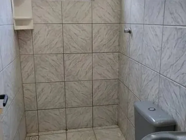 Imagem 12: Casa 02 com Quartos Sozinha no Lote em Trindade. Escriturada!