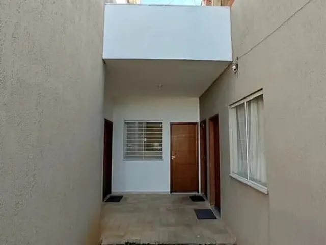 Imagem: Casa de 2 Quartos Linear Toda Reformada