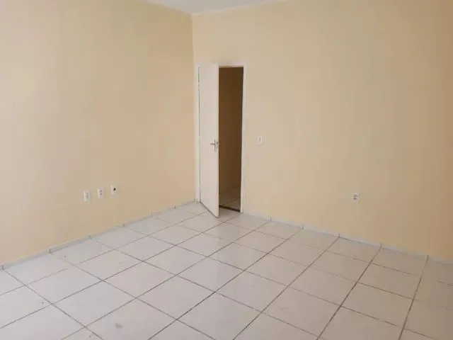 Imagem 3: Excelentes Casa na Rua Figueiras Limas