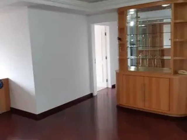 Imagem 5: Apartamento com 3 Quartos para Alugar por R$ 2100.00, 111.49 M2 - Centro Civico - Curitiba