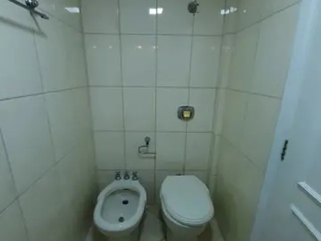 Imagem 11: Apartamento com 3 Quartos para Alugar por R$ 2100.00, 111.49 M2 - Centro Civico - Curitiba