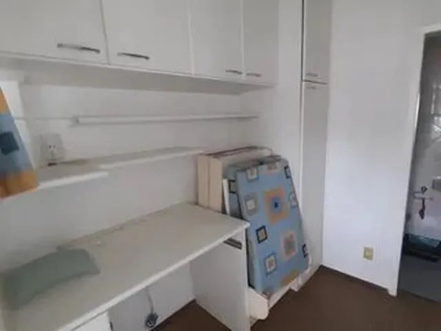 Imagem 3: Apartamento com 3 Quartos para Alugar por R$ 2100.00, 111.49 M2 - Centro Civico - Curitiba