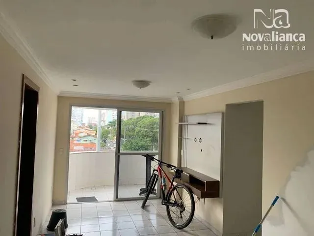 Imagem: Apartamento com 3 Quartos para Alugar, 110