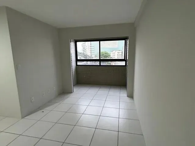 Imagem 15: Apartamento para Aluguel Tem 60 Metros Quadrados com 2 Quartos em Maurício de Nassau