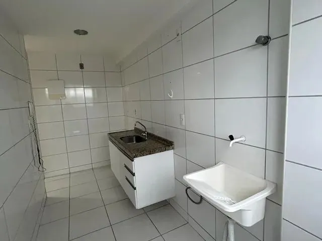 Imagem 3: Apartamento para Aluguel Tem 60 Metros Quadrados com 2 Quartos em Maurício de Nassau