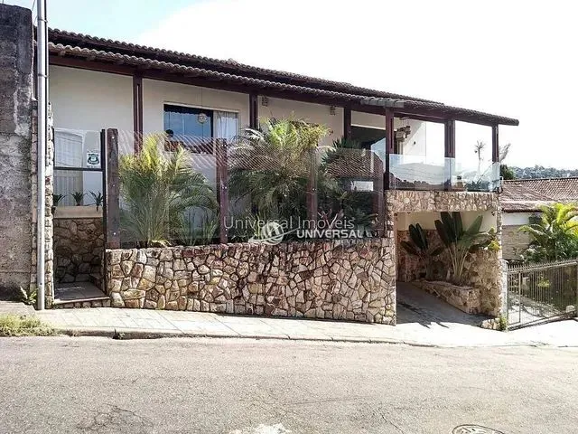 Imagem: Casa com 5 Quartos para Alugar, 600 M²