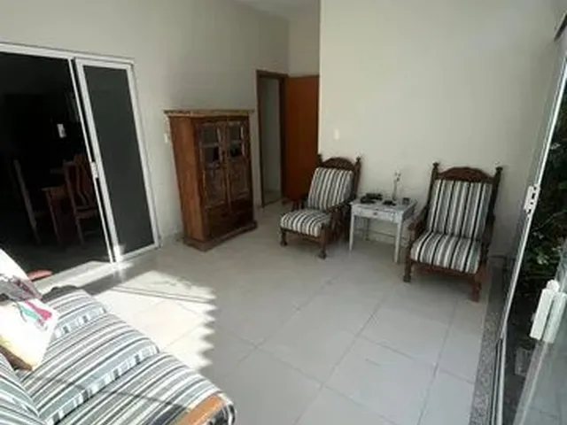 Imagem: Casa Linear para Aluguel no Vale dos Cristais