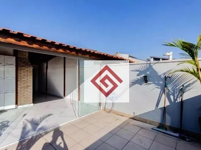 Imagem: O apartamento na cobertura possui 2 Dormitórios, 1 Suíte,