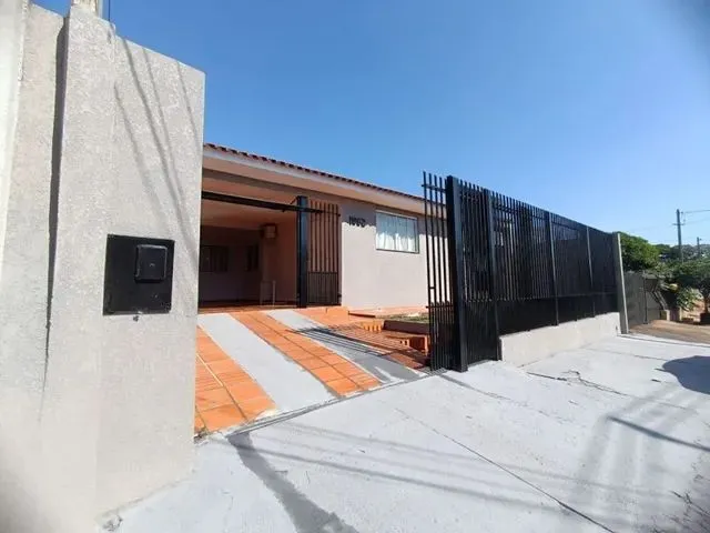 Imagem: Casa com 3 Dormitórios À Venda, 179 M²