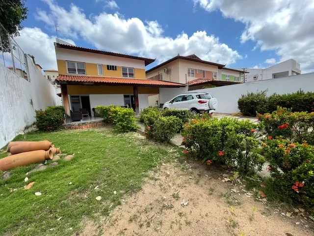 Imagem: Casa em Avenida Zona Leste