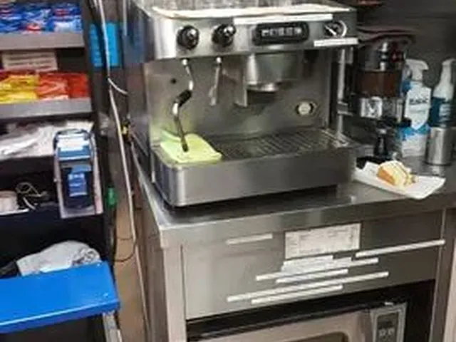 Imagem 5: Cafeteria À Venda em Curitiba em Supermercado Cod Pt1029/E