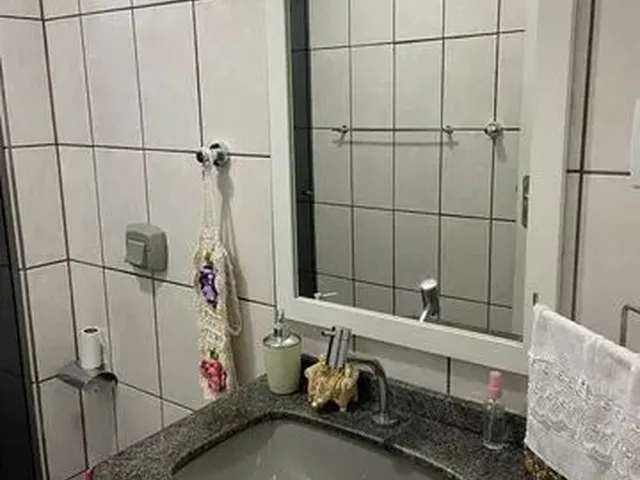 Imagem 7: Apartamento para Venda Tem 72 Metros Quadrados com 2 Quartos em Capoeiras - Florianópolis
