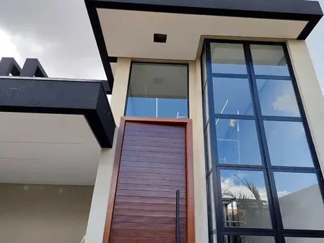 Imagem 4: Casa, Rua 12 Vazada para Rua 10 com 04 Suites
