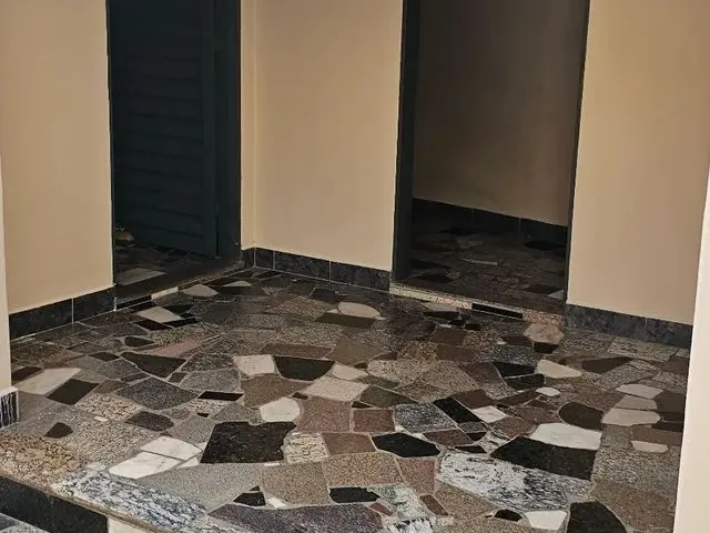 Imagem 2: Casa Térrea Ampla e Bem Conservada