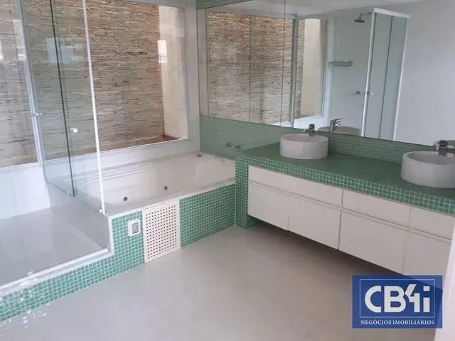Imagem 2: Apartamento Triplex com 4 Dormitórios À Venda, 280 M² por R$ 2.500.000,00 - Centro