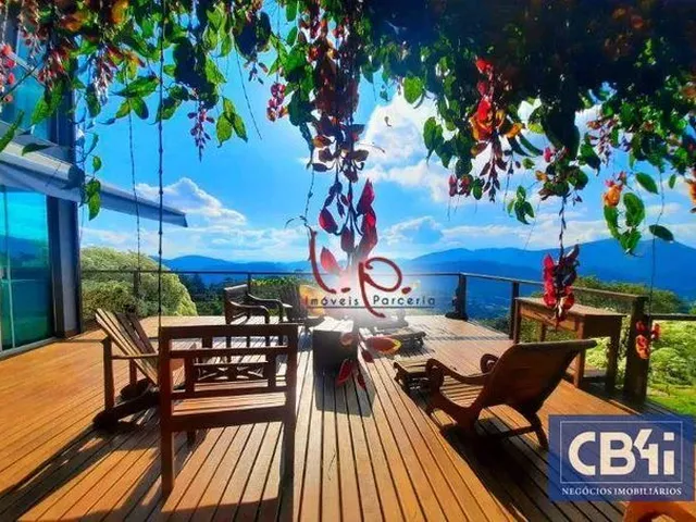 Imagem: Encantadora e Moderna Casa, com 4 Suítes