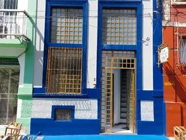 Imagem: Casa no Centro Reformada Dois Pisos Independentes