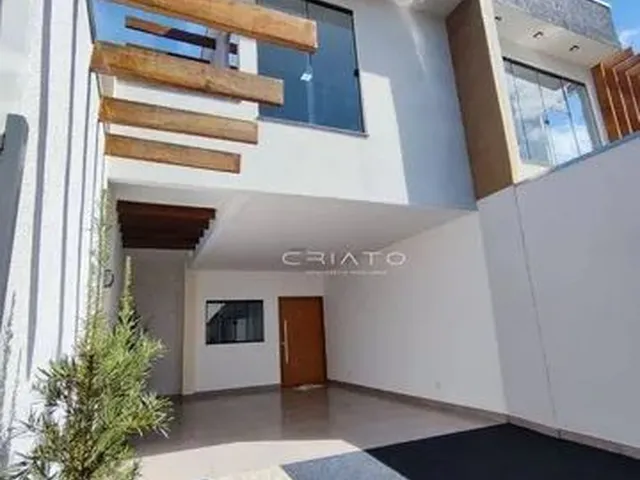 Imagem: Sobrado com 3 Dormitórios À Venda, 161