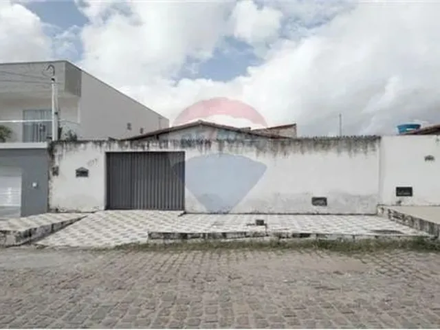 Imagem: Casa com 2 Dormitórios Sendo 1 Suite À