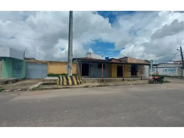 Imagem: Imóvel com 3 Casas e Mais 2 Pontos Comerciais