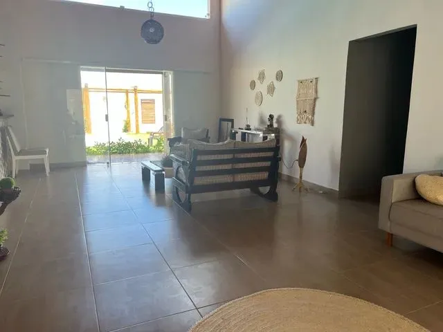 Imagem 7: Casa em Rua Pública - Praia do Abaís