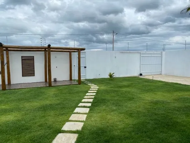 Imagem 8: Casa em Rua Pública - Praia do Abaís