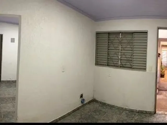 Imagem 6: Aluguel Barraco de Fundo