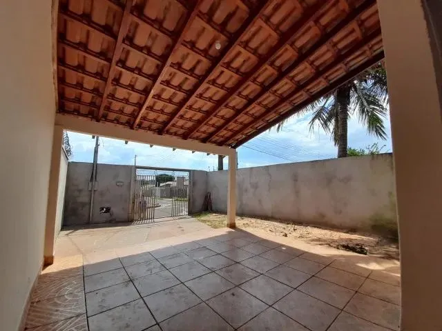 Imagem 9: Casa Aero Rancho, 2 Quartos e Etc com Varanda Garagem Coberta e Quintal