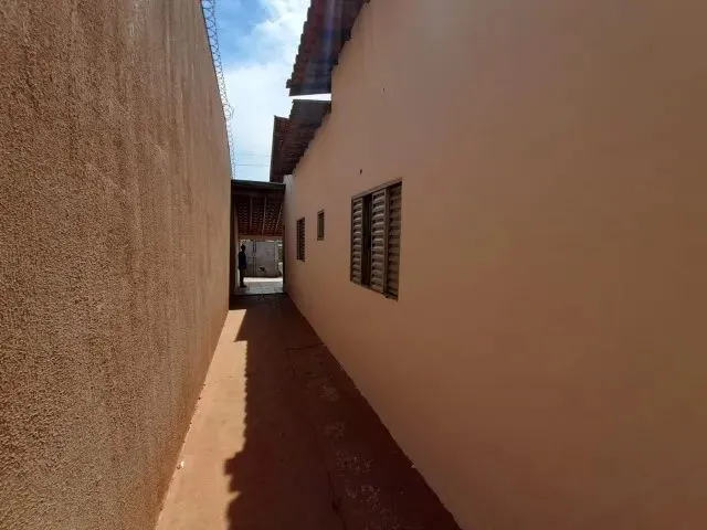 Imagem 16: Casa Aero Rancho, 2 Quartos e Etc com Varanda Garagem Coberta e Quintal